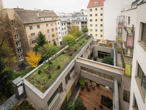 Pakat Suites Hotel image 5