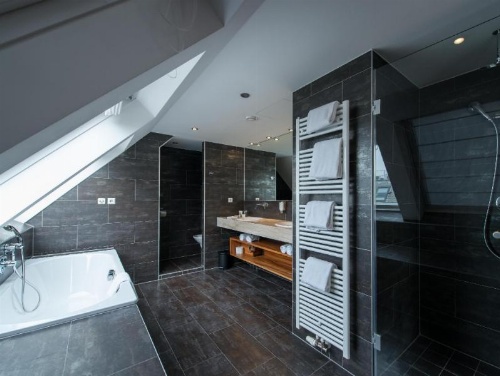 Pakat Suites Hotel image 11