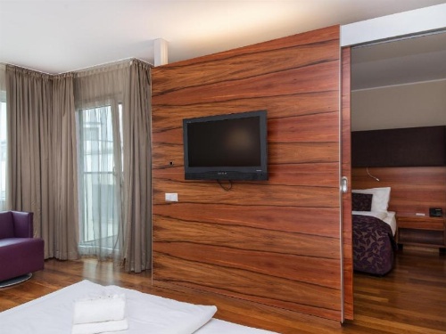 Pakat Suites Hotel image 13